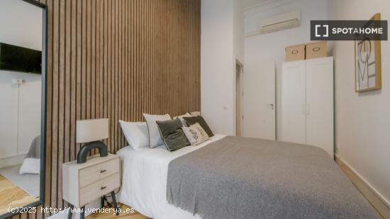 Preciosa habitación en alquiler situada en Madrid - MADRID