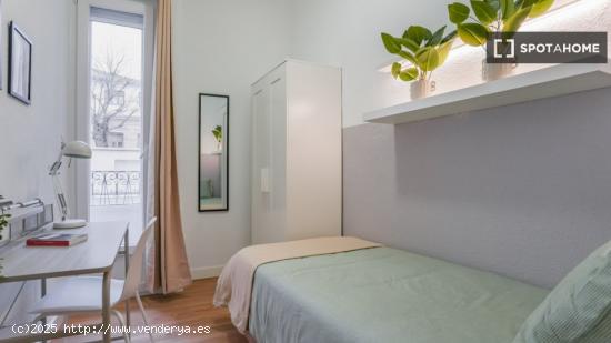 Preciosa habitación en alquiler en Madrid - MADRID