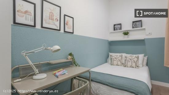 Preciosa habitación en alquiler en Madrid - MADRID