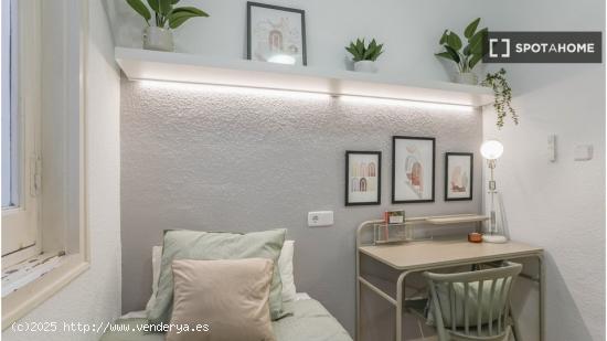 Preciosa habitación en alquiler en Madrid - MADRID