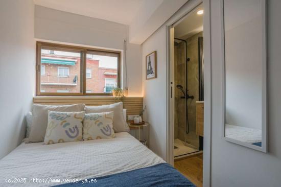  Preciosa habitación en alquiler situada en Madrid - MADRID 