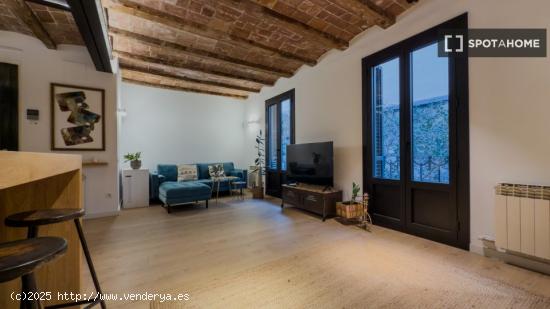 Apartamento entero de 2 dormitorios en Barcelona. - BARCELONA