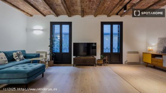 Apartamento entero de 2 dormitorios en Barcelona. - BARCELONA