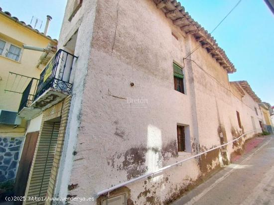 Interesante casa en Aguarón, a 50 km de Zaragoza, comarca de Cariñena. - ZARAGOZA