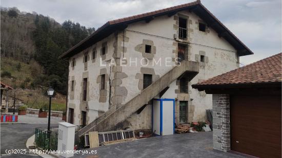 Gran Casa en Albiztur: Espacio, Luz y Naturaleza para tu Proyecto - GUIPUZCOA