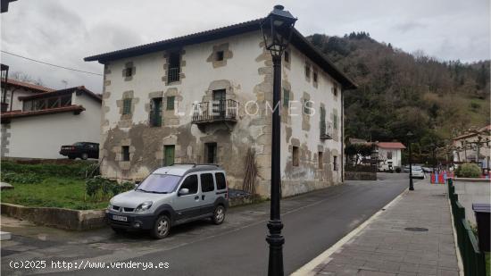 Gran Casa en Albiztur: Espacio, Luz y Naturaleza para tu Proyecto - GUIPUZCOA