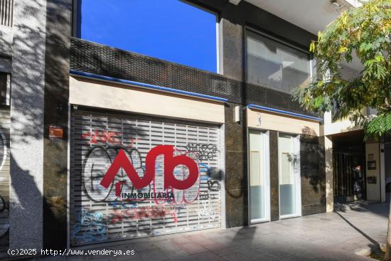 Fantástico gran LOCAL COMERCIAL y OFICINAS  en Narvaez en venta - MADRID