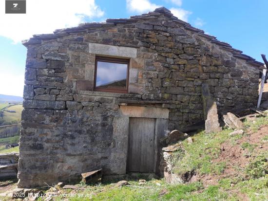 CABAÑA PASIEGA EN SAN PEDRO DEL ROMERAL - CANTABRIA