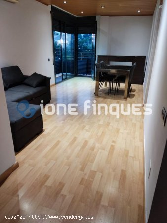 Piso en venta  en Montcada i Reixac - Barcelona