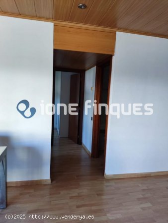 Piso en venta  en Montcada i Reixac - Barcelona