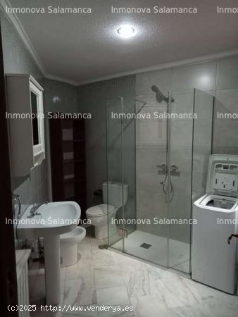 Salamanca ( Centro Histórico ); 1d, 1wc. T.I. excepto luz. 700 - Salamanca