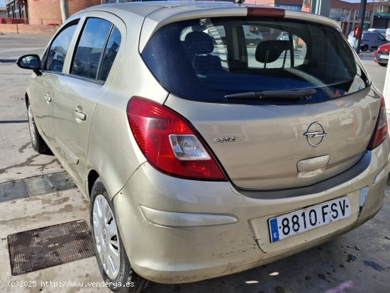 Opel Corsa 2007 - Cornellà