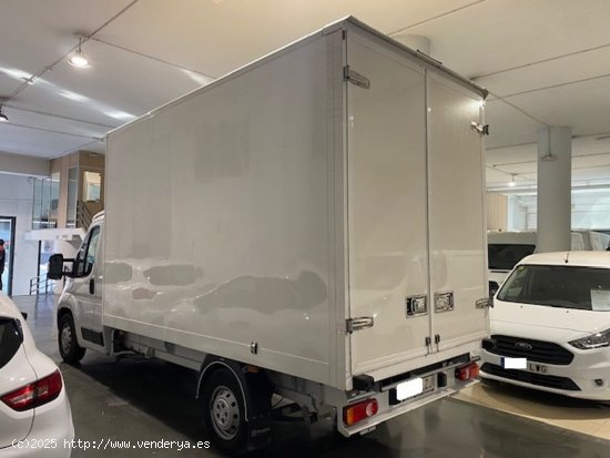 Citroën Jumper Camión 2.2BlueHDi 35 L3 140cv - GARANTIA FÁBRICA 07/2025 - Barcelona