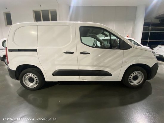 Peugeot Partner 1.5BlueHDI S&S Premium Standard - GARANTIA MECANICA - Barcelona