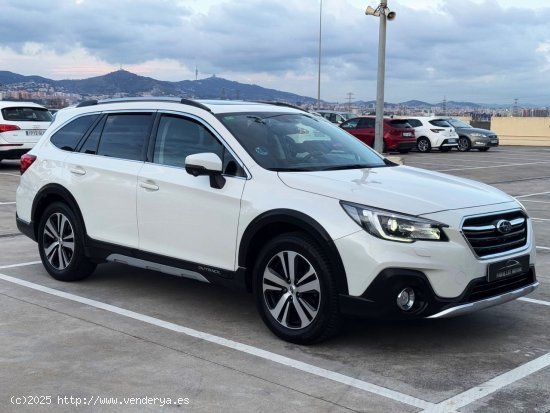  Subaru Outback 2.5i EXECUTIVE PLUS AWD AUTOMÁTICO GLP con TECHO SOLAR, CUERO COMPLETO... - El Prat  