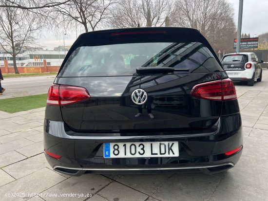 Volkswagen Golf 1.5 TSI  EVO Bluemotion - Sant Cugat del Vallès