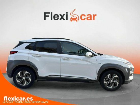 Hyundai Kona 1.6 CRDI 100kW (136CV) 48V Tecno 4X4 DCT - Sant Boi de Llobregat