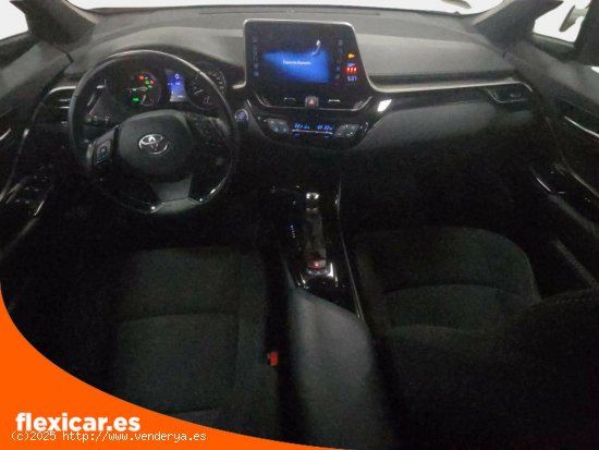 Toyota C-HR 1.8 125H Advance P.Plus P. Luxury - Cornellà de Llobregat