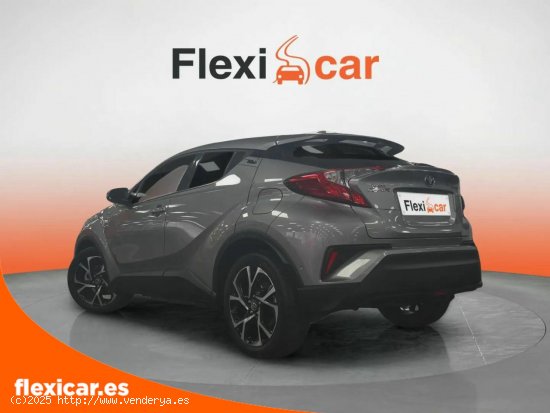 Toyota C-HR 1.8 125H Advance P.Plus P. Luxury - Cornellà de Llobregat