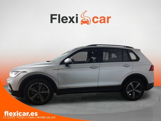 Volkswagen Tiguan Life 1.4 TSI eHybrid 180kW (245CV) DSG - Badalona