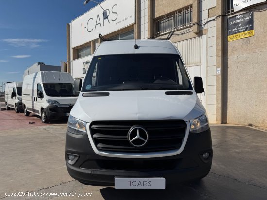 Mercedes Sprinter 211 CDI MEDIO 3.0T T. ALTO TD - Alzira