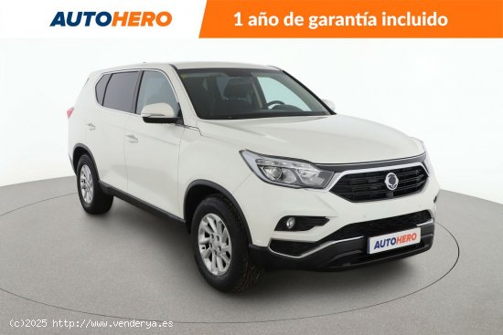 SsangYong Rexton 2.2 TD Line 4x2 - 