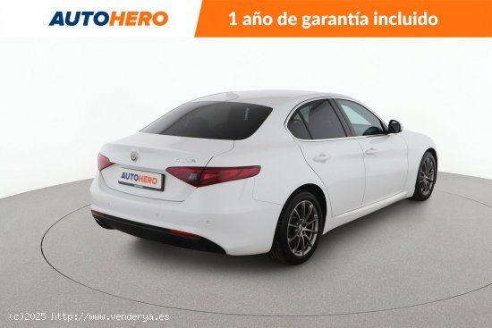 Alfa Romeo Giulia 2.0 Turbo Super - 