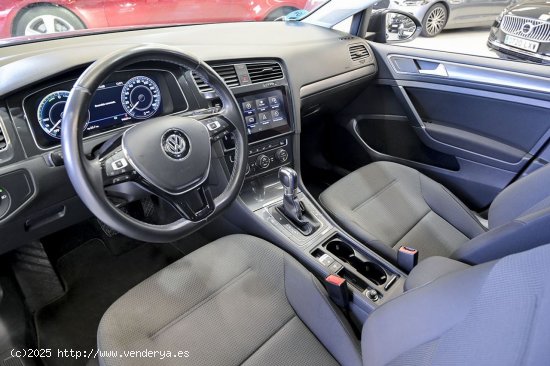 Volkswagen Golf   e ePower 100 kW 136CV - 