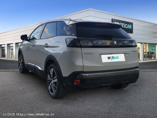 Peugeot 3008  225 e-EAT8 Allure Pack - Xàtiva