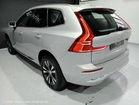 Volvo XC-60 2.0 T6 AWD Recharge Inscription Auto - 