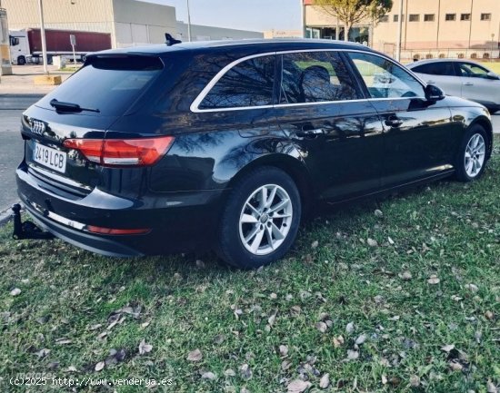 Audi A4 Avant stronic de 2016 con 147.000 Km por 16.500 EUR. en Cadiz