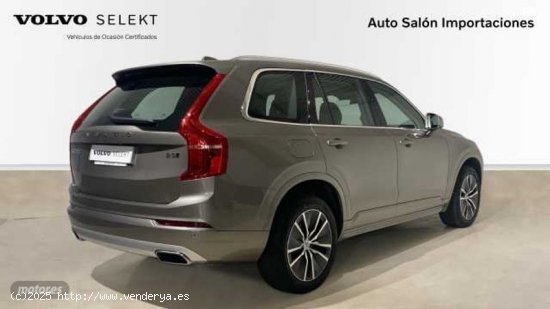 Volvo XC 90 XC90 Momentum Pro, B5 AWD mild-hybrid, Siete asientos de 2021 con 73.320 Km por 46.900 E