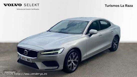  Volvo S60 SEDAN 2.0 B4 FWD CORE DCT 197 4P de 2023 con 28.536 Km por 38.500 EUR. en Sevilla 