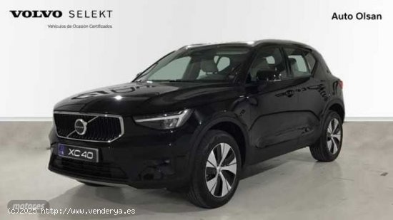  Volvo XC40 Core, B3 Mild Hybrid, Gasolina de 2024 con 15.000 Km por 39.500 EUR. en Burgos 