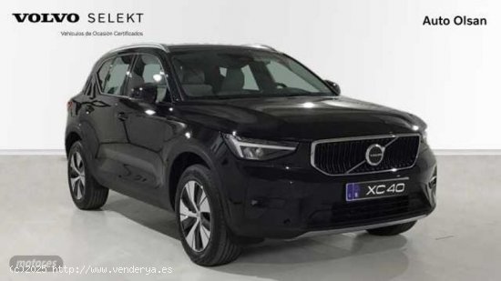 Volvo XC40 Core, B3 Mild Hybrid, Gasolina de 2024 con 15.000 Km por 39.500 EUR. en Burgos