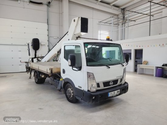 Nissan Cabstar con cesta elevadora 18 m 140cv de 2017 con 254.816 Km por 25.990 EUR. en Valencia