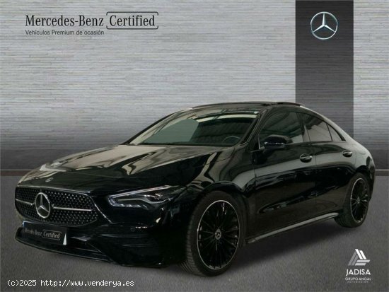 Mercedes CLA 200 - 