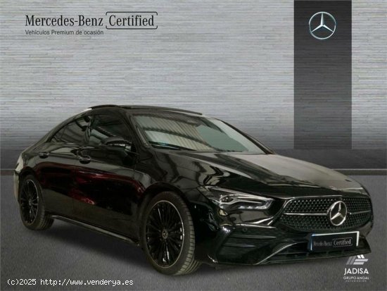 Mercedes CLA 200 - 