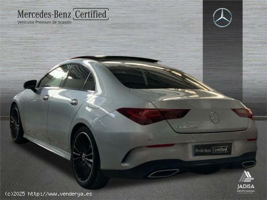 Mercedes CLA 200 - 