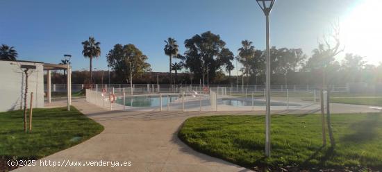 Piso a estrenar en Entrenúcleos. Preciosas vistas a la Dehesa Doña Maria. - SEVILLA