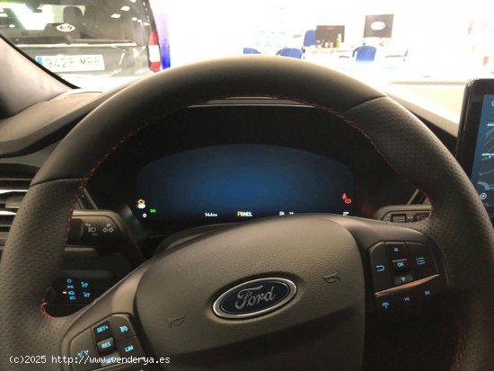 Ford Kuga ST-Line X 2.5 Duratec PHEV 178kW Auto VERDE BURSTING - 