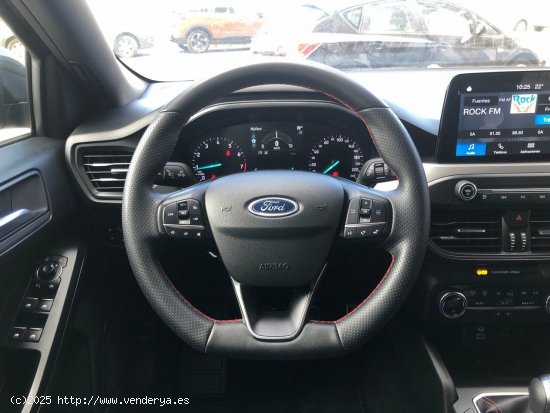 Ford Focus 1.0 Ecoboost MHEV 92kW ST-Line - 