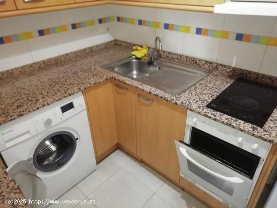 Apartamento CON PISICINA y garaje  en Los Olivos - HUESCA