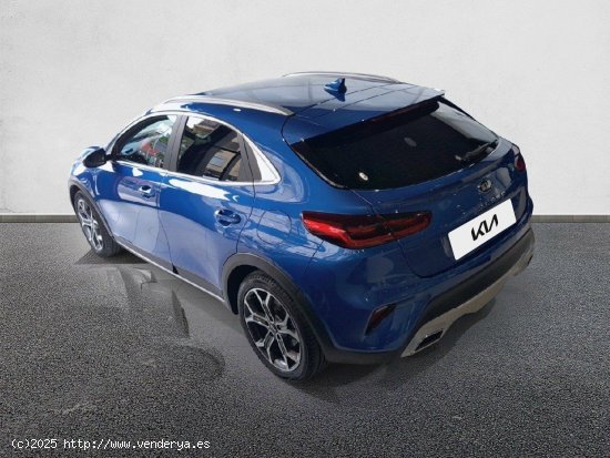 Kia XCeed 1.6 CRDi Tech 100kW (136CV) BLUE FLAME - 