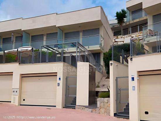 Chalet Adosado En Peñíscola Con Terraza, Garaje y Zonas Comunes Con Piscina - CASTELLON