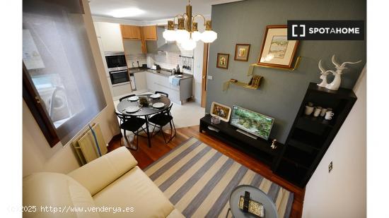 Habitación elegante en apartamento de 4 dormitorios en Bilbao - VIZCAYA