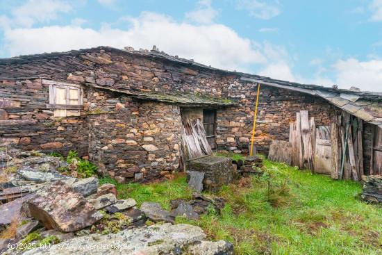 Casa para reformar en LLandepereira - ASTURIAS