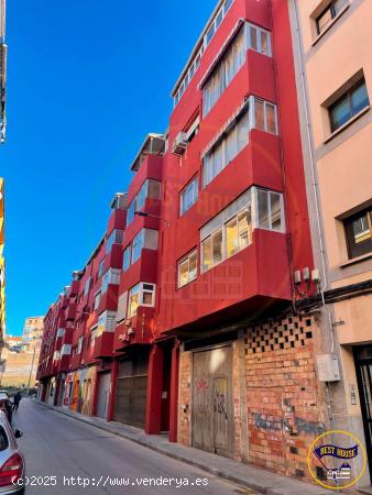  PISO EN VENTA EN EL CENTRO - CUENCA 