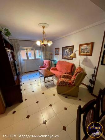 PISO EN VENTA EN EL CENTRO - CUENCA