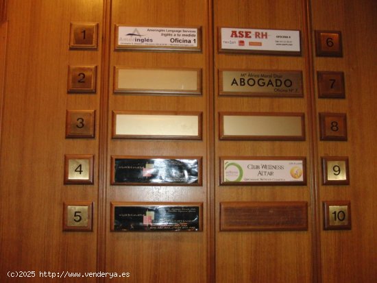 Oficina en alquiler  en Burgos - Burgos